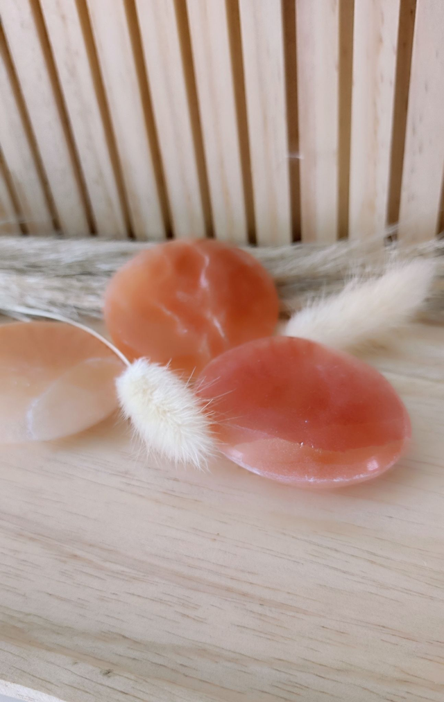 Galet Sélénite Orange