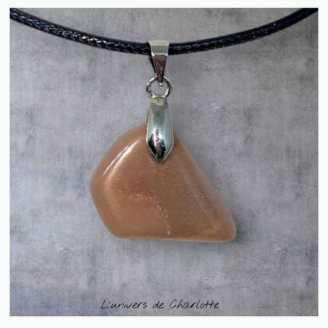 Pendentif &quot;Pierre de lune&quot; PN-090