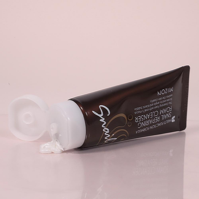 MIZON Snail Repairing Foam Cleanser