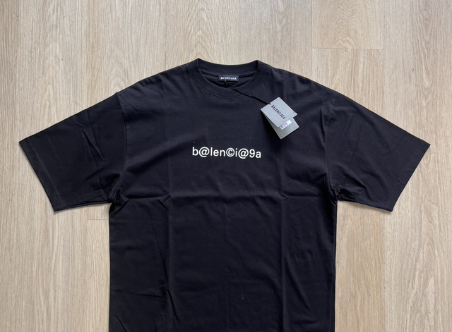 Balenciaga t shirt size XXS NEW