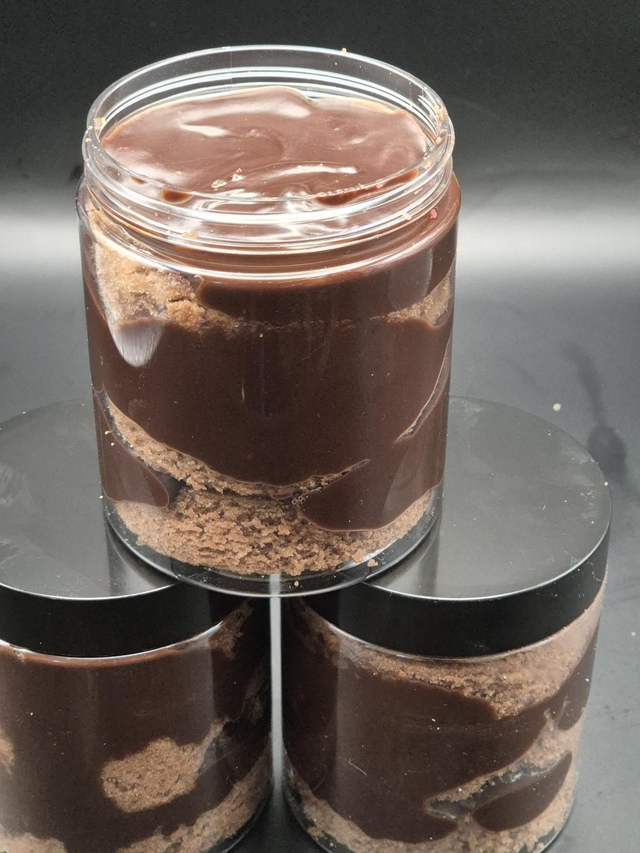 Chocolate fudge cake jar