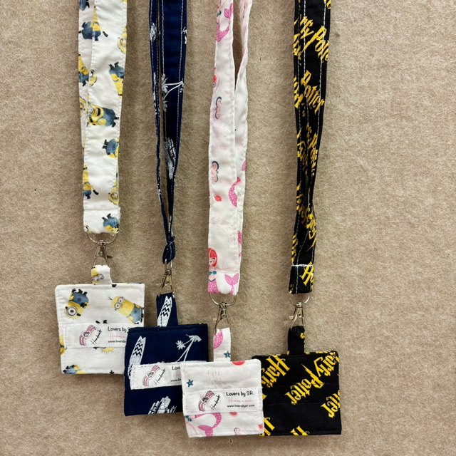 Colgador de tela para móvil, tarjeta, acreditación