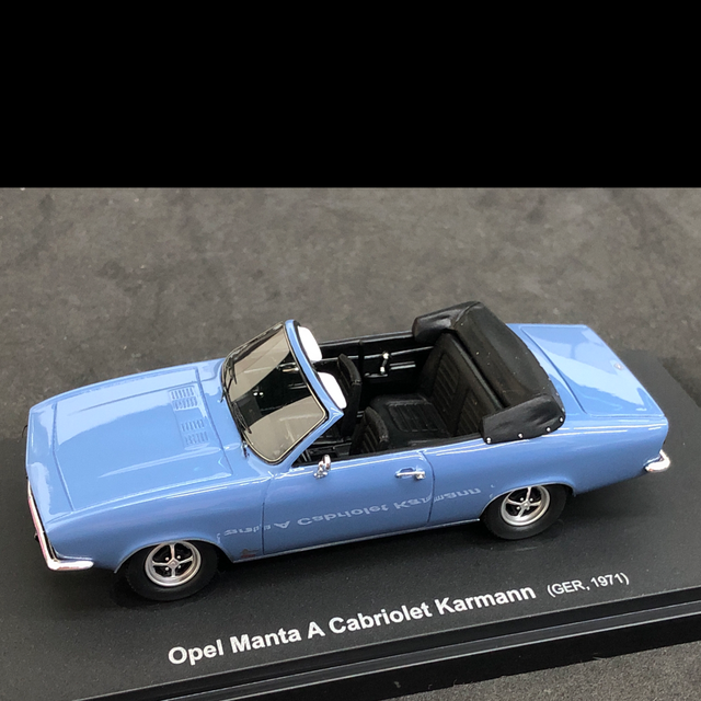 Opel Manta A Cabriolet Karmann Avenue 1:43