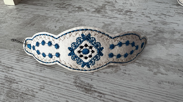 Bracelet « losange fleuri »