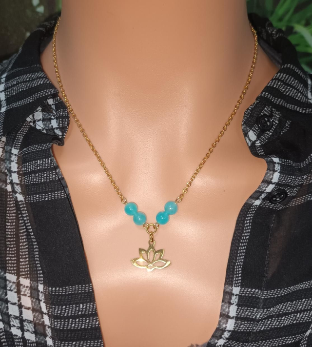 Collier fleur de lotus et amazonite du Pérou