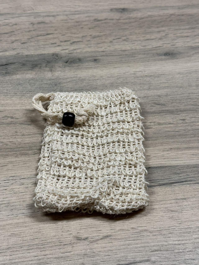 Sisal Soap Saver Bag  (colour of bead may vary)