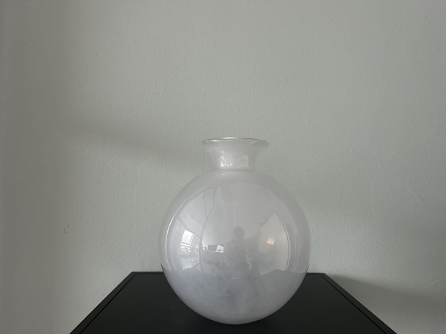 Fidrio Bolvase White (milky glass) M