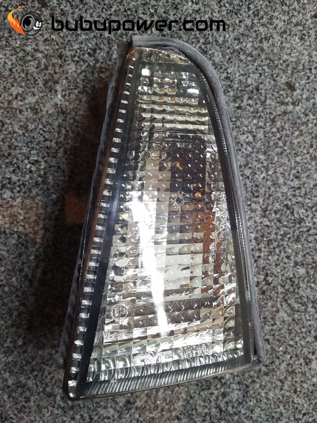 Frontblinker , links Fahrerseite, Rauchglas