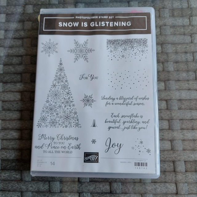 Snow Is Glistening stamp set