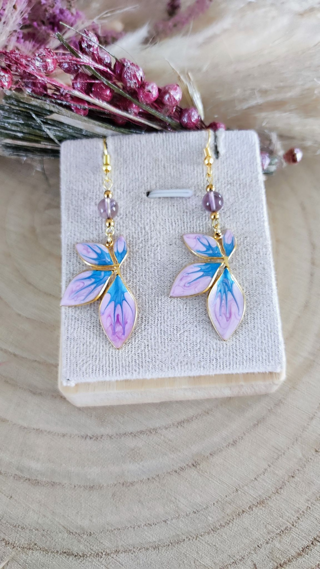 A Boucles d'oreilles "Fleur" émail et Amétrine