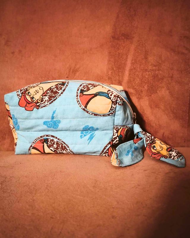 ✨ Trousse matelassée upcyclée – Édition Hercule ✨