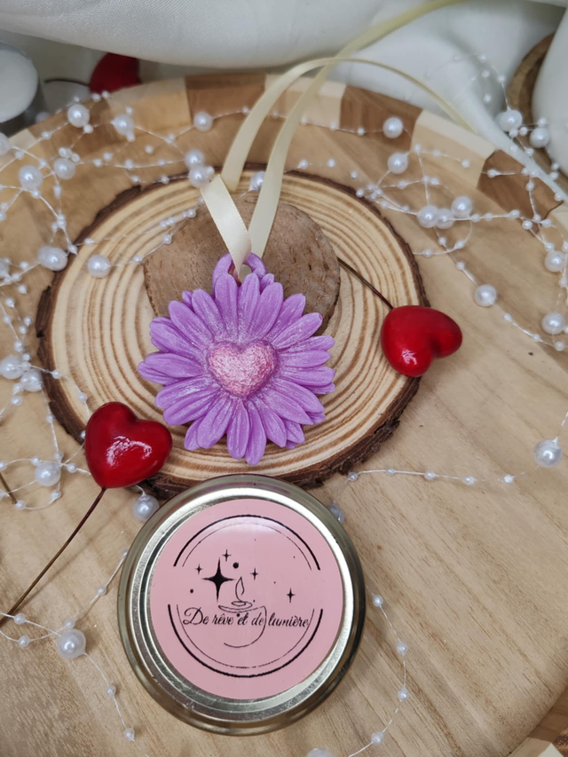 SUSPENSION AMOUR SUSPENDU 