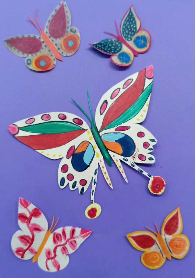 INSTALACIÓN MARIPOSAS