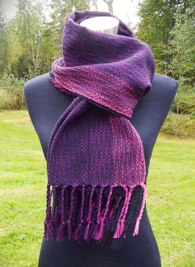 Amethyst Sky- huivi / Scarf