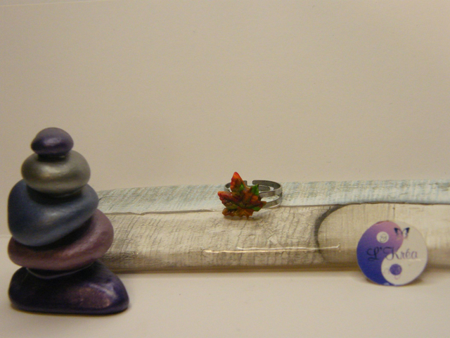 Feuille d&#039;érable Marron/Vert/Rouge