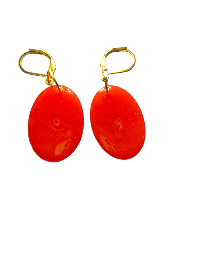 Boucle d&#039;oreilles rouges