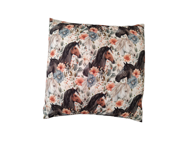 Coussin déhoussable "Chevaux fleurs"