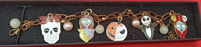 22 cm Nightmare Before Christmas Charm Bracelet.
