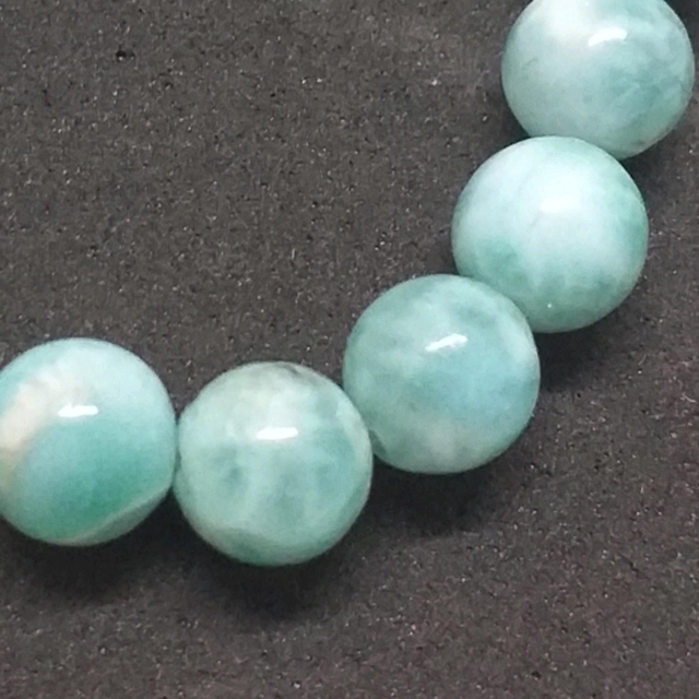 Perle de larimar 