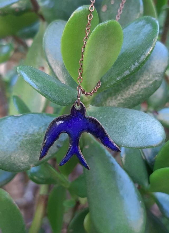 Pendentif hirondelle bleue