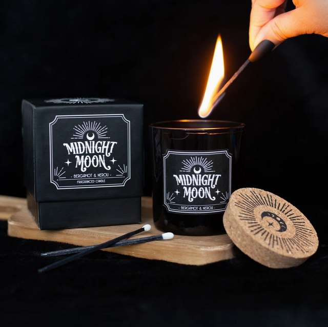 Bougie gothique Midnight Moon à la bergamote et au néroli