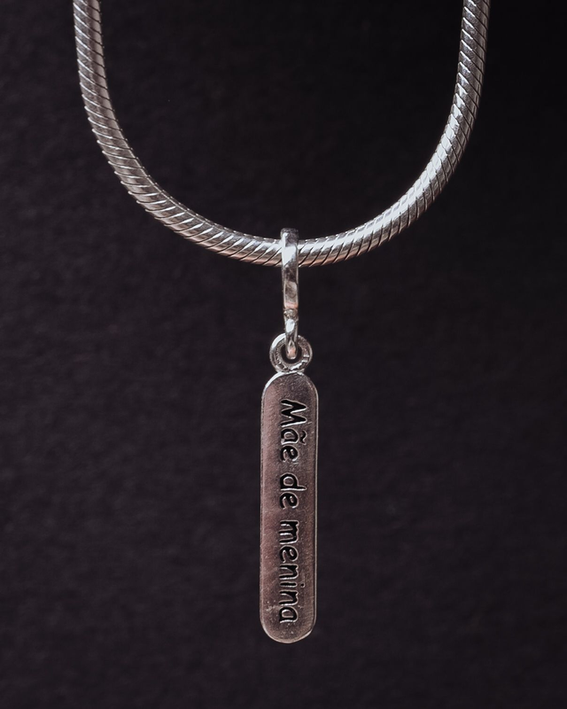 Berloque prata plaquinha mãe de menina