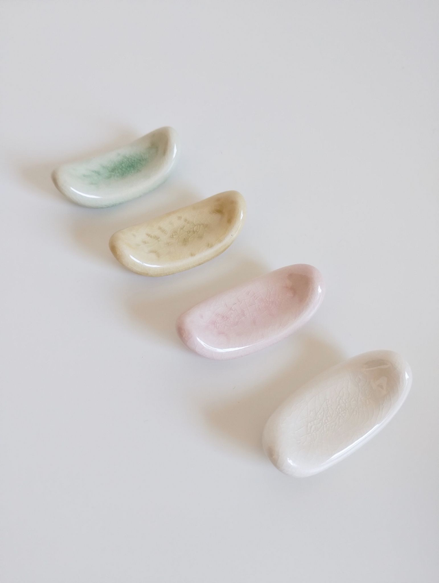 Chopsticks Rest, Spring Color Vintage Kawaii Ceramic Chopsticks Holder, Japanese Chopsticks rest, Tableware Pottery, Gift for Her