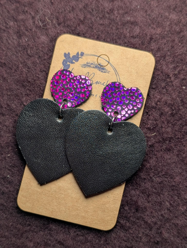Boucles d'oreilles Louise noir fushia lo016
