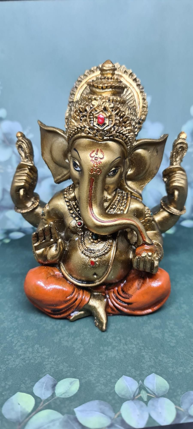 Statue ganesh résine doré