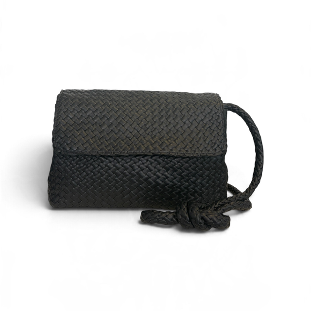 Allan K Caroline Dama Black