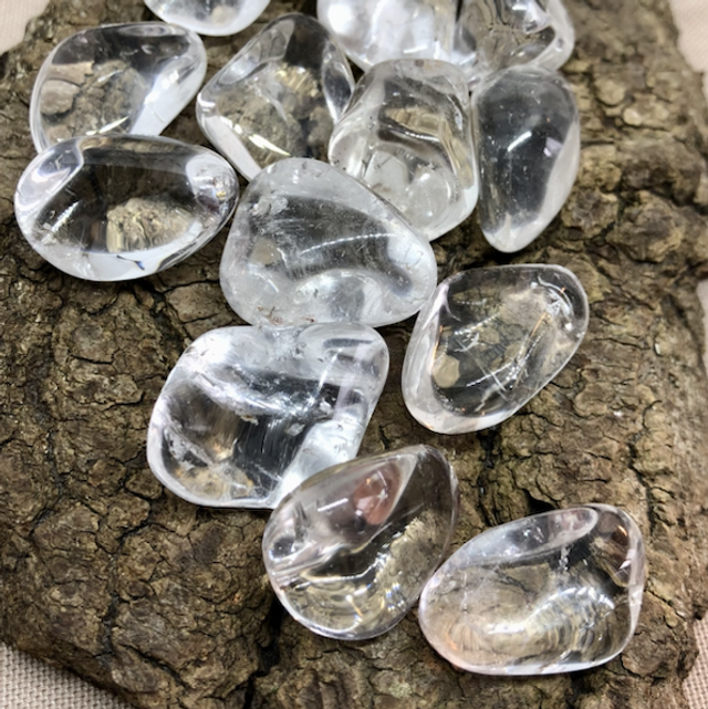 Pierre roulée Cristal de Roche AA