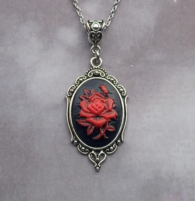 Red Rose Cameo Necklace 