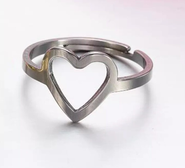 Heart Ring - Adjustable