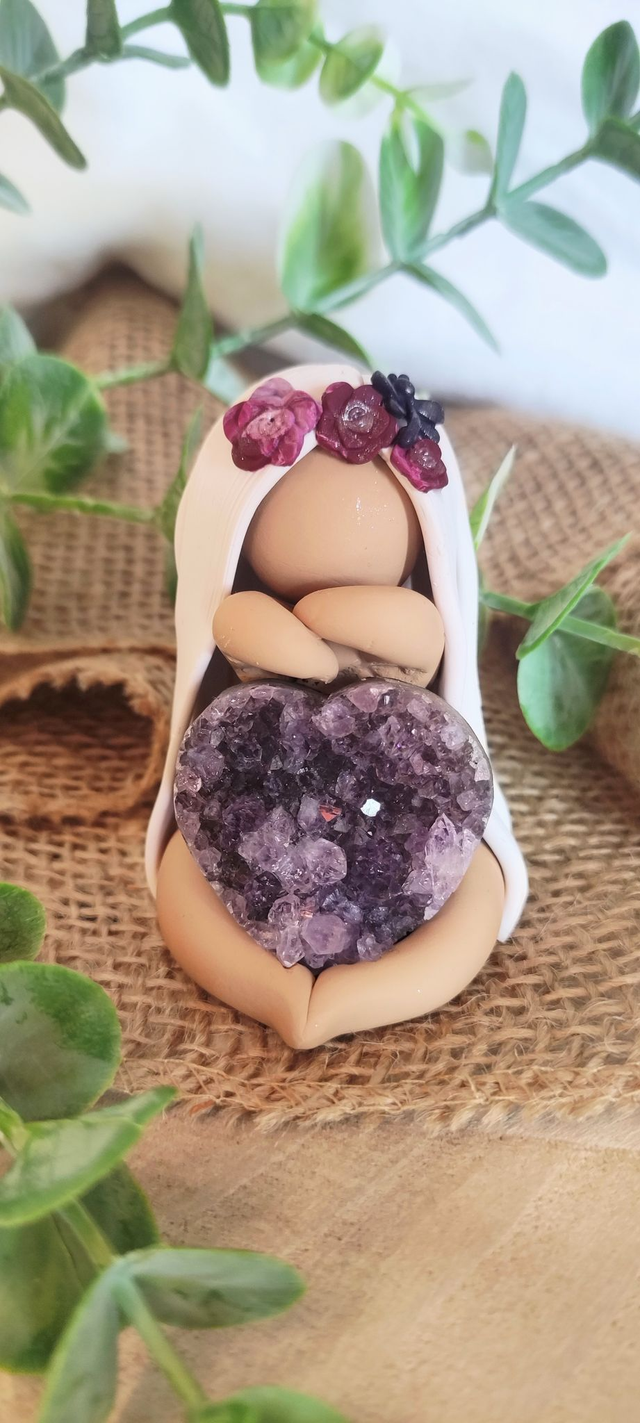 💜 Gardienne des Songes Éthérés – Cœur d’Améthyste &amp; Couronne Fleurie des Mondes Intérieurs 🌸