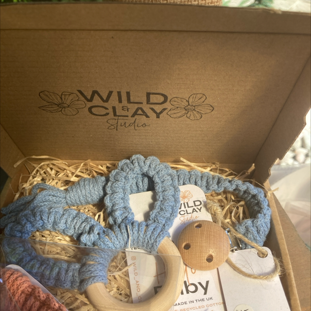 Wild & Clay Baby Bundle Gift Box