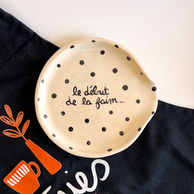 Pose-cuillère « le début de la faim…»