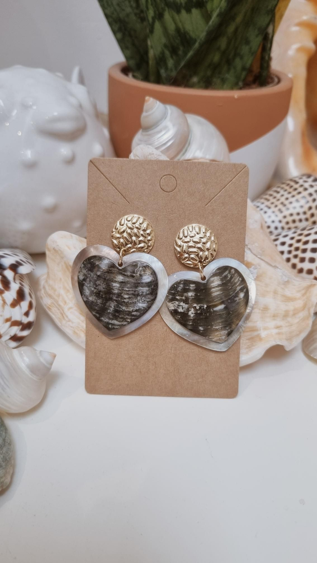 Boucles d'oreilles coeur nacre