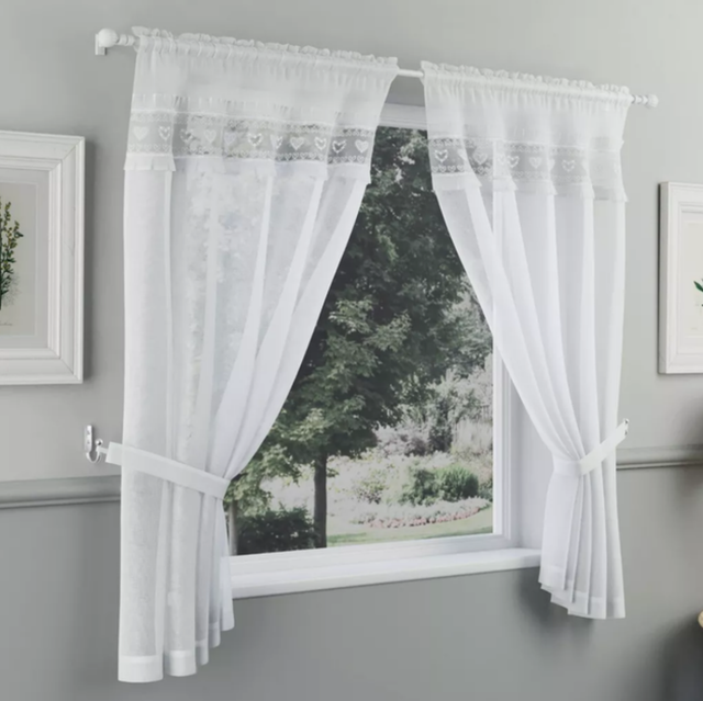 Lucy Embroidery Heart Design Window Set with Frill Edging &amp; 2 Matching Tie Backs in White