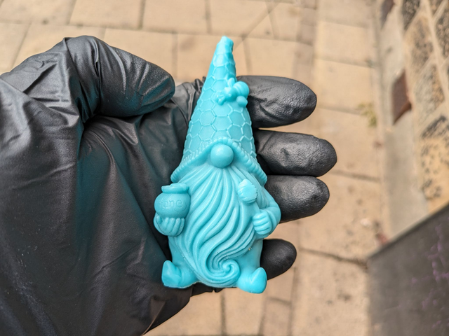 Honey Bee Gonk (69g)