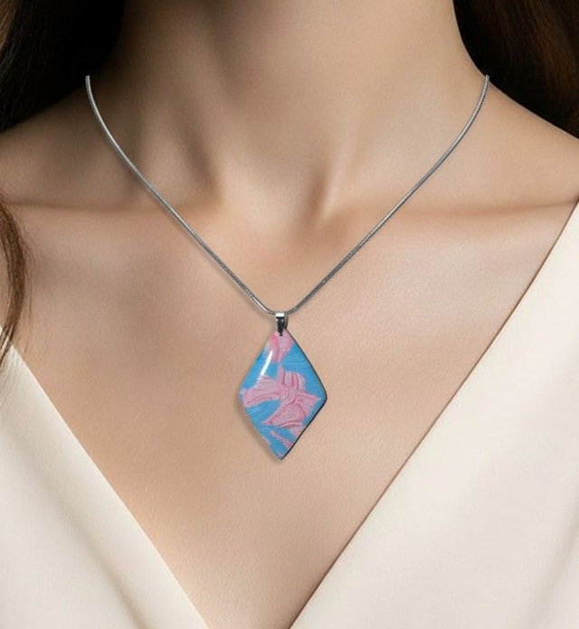 Pendentif losange