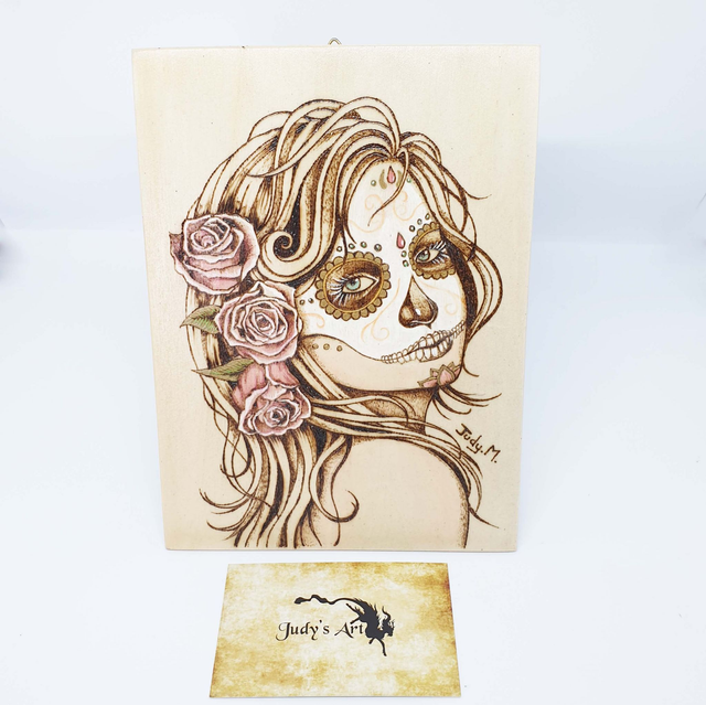 Planche A5, pyrogravure "Sugar Skull Katrina"