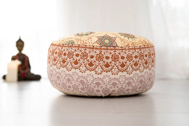 coussin de méditation soulful pastel