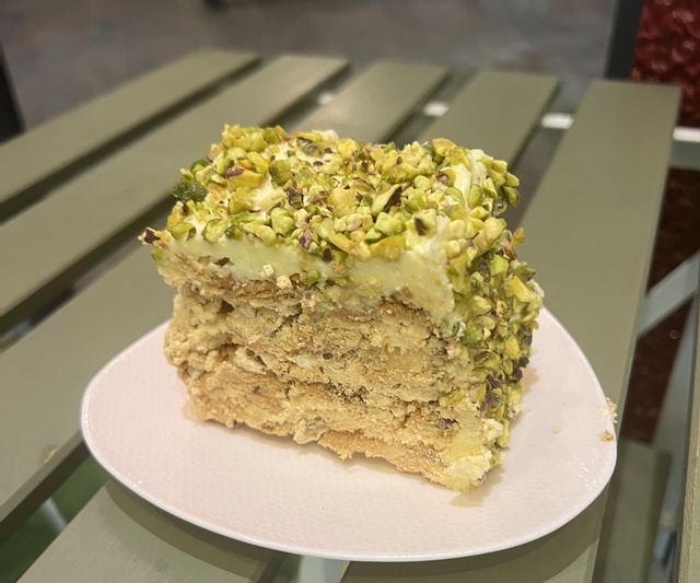 Sylvana slice 1 or 3 pieces 