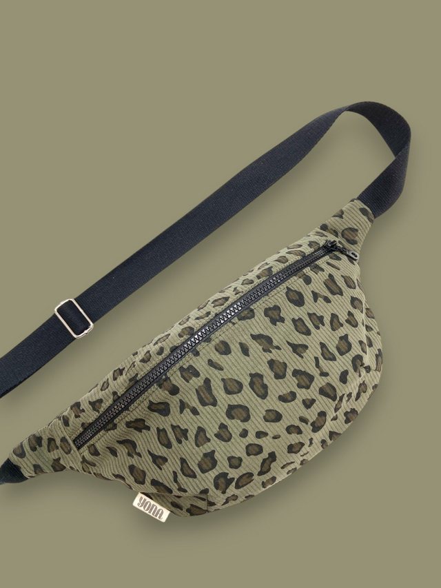 Banane Léopard Velours Kaki