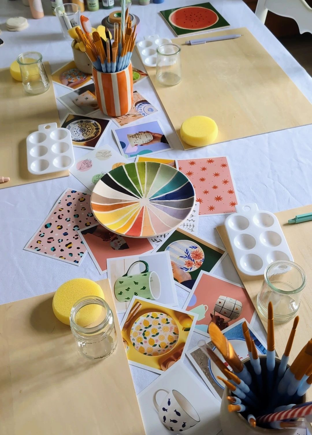 15/11 15h-17h PEINTURE SUR CÉRAMIQUE 🎨🍶 32€ (hors pièce à peindre)