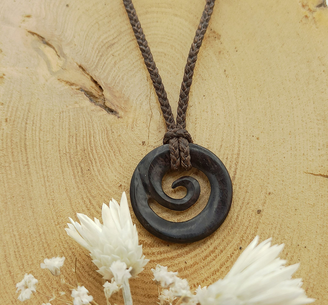 BOIS GRENADILLE KORU