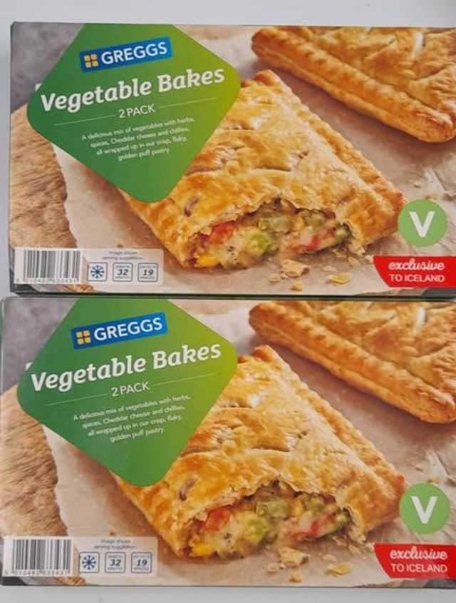 Greggs Veggie  Bakes 2pk 310g