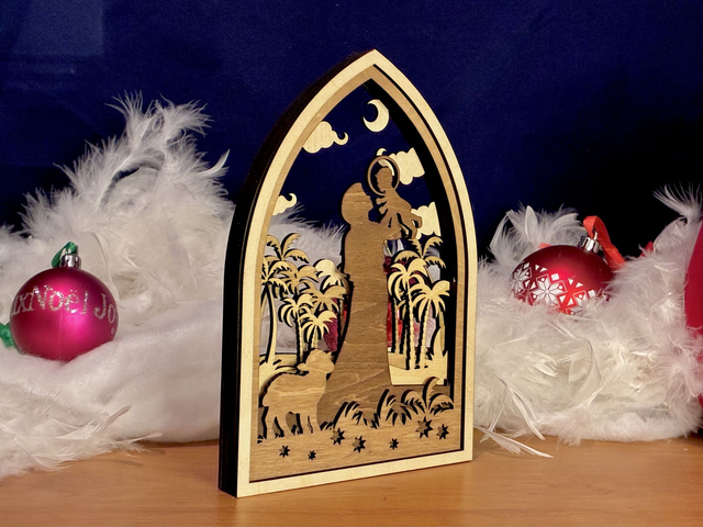 Crèche murale en bois – Scènes de la Nativité