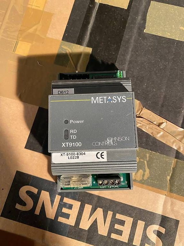 Johnson Controls XT-9100-8304