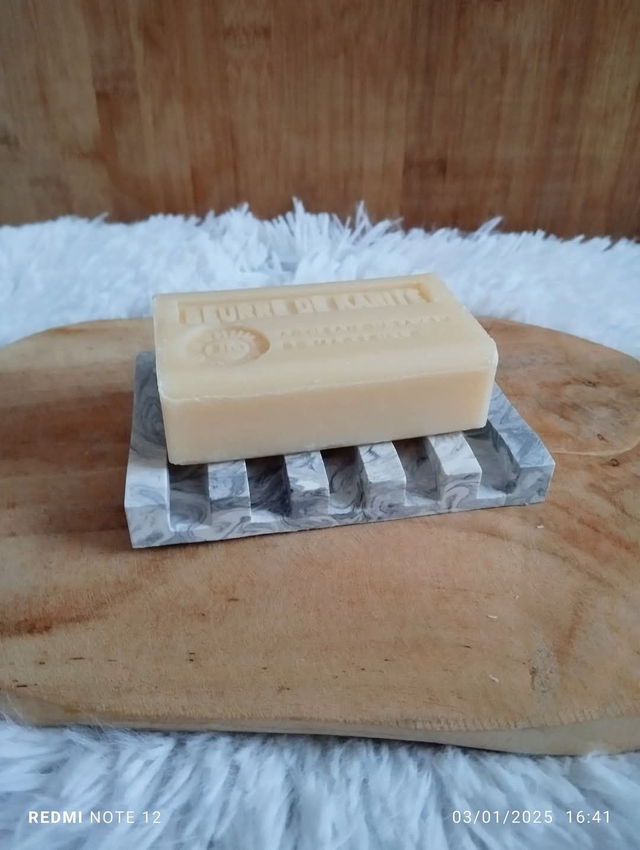 Porte-savon rectangulaire en Jesmonite